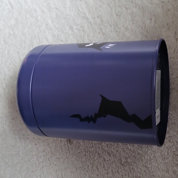 ✨️Rare✨️ Monster - Tea Tin - DavidsTea *2 for $25* - Picture 4 of 11